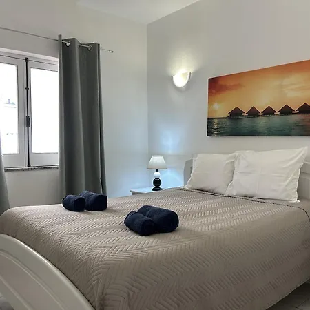 Sta. Eulalia Mar A29 * Albufeira